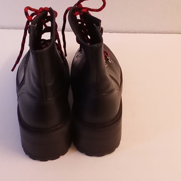 SKECHERS Combat Boots womenSize 9.5 Black Color SB - Picture 4 of 9